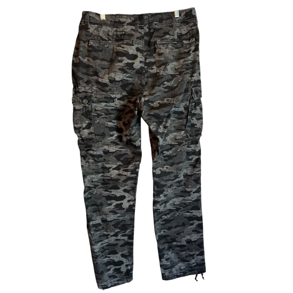 Men’s True Craft 34X34 (34X30 Actual)  Camo Cargo Pants